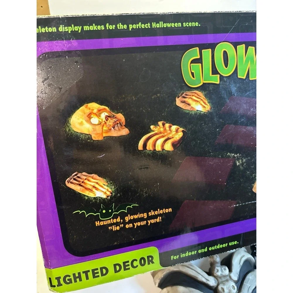 Halloween Skeleton Glow Ups (vintage 2004) FOR PARTS / LIGHTS DONT WORK